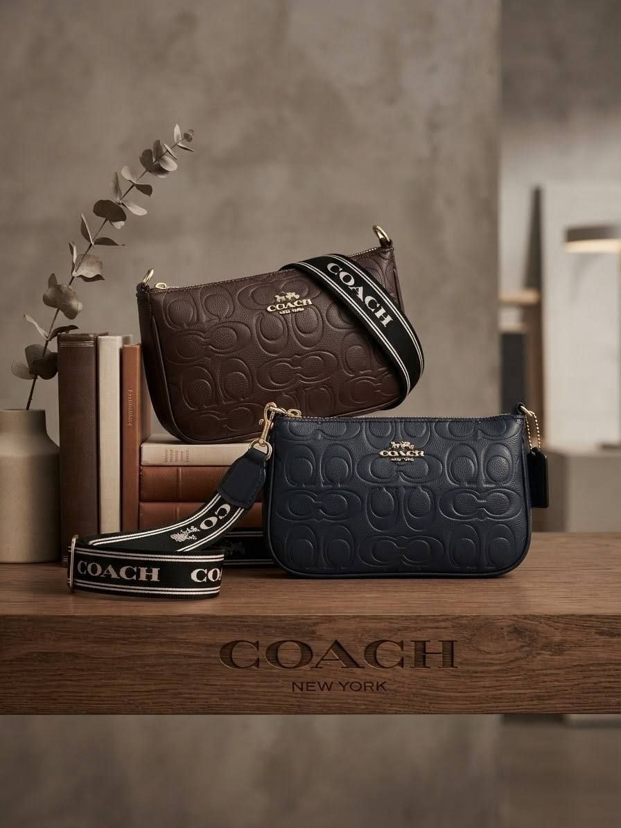 کیف دوشی برند coach